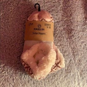 Magellan Lodge Slippers